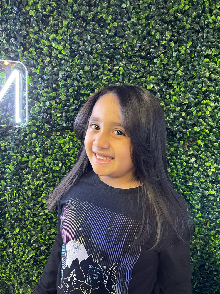 Little Girls Haircut/Corte De Nina