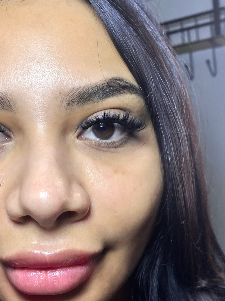 LIGHT HYBRID FULLSET LASHES