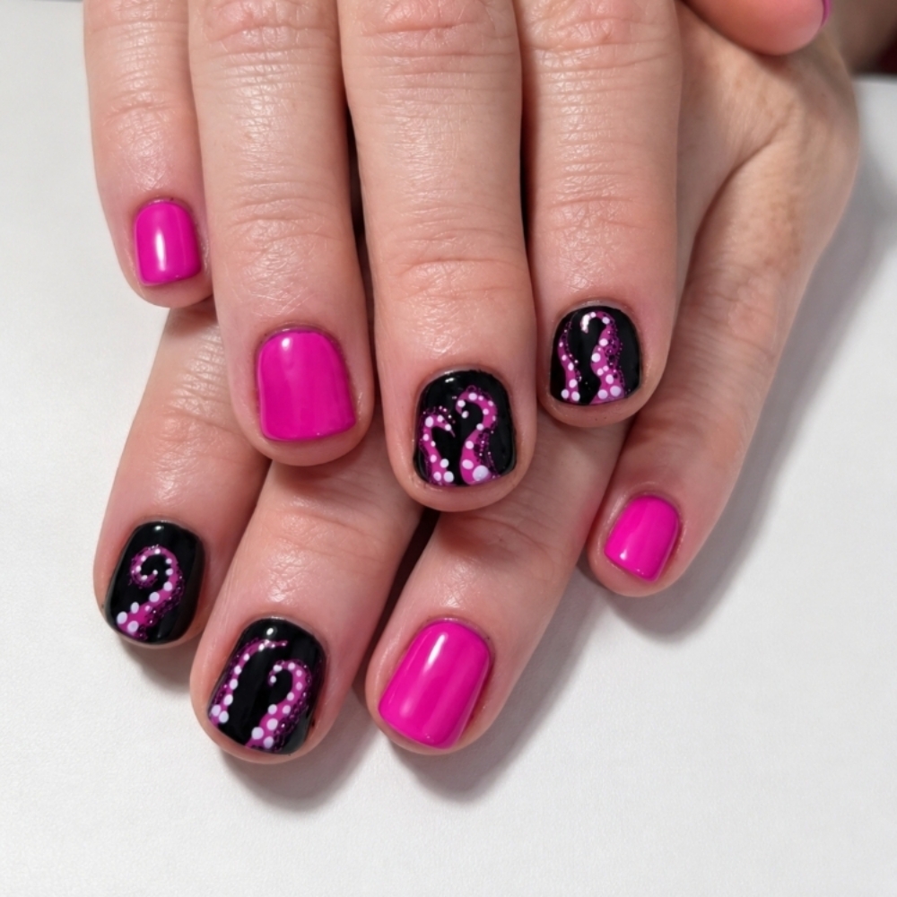 Classy Mani at Patty Polish in Springfield, OR