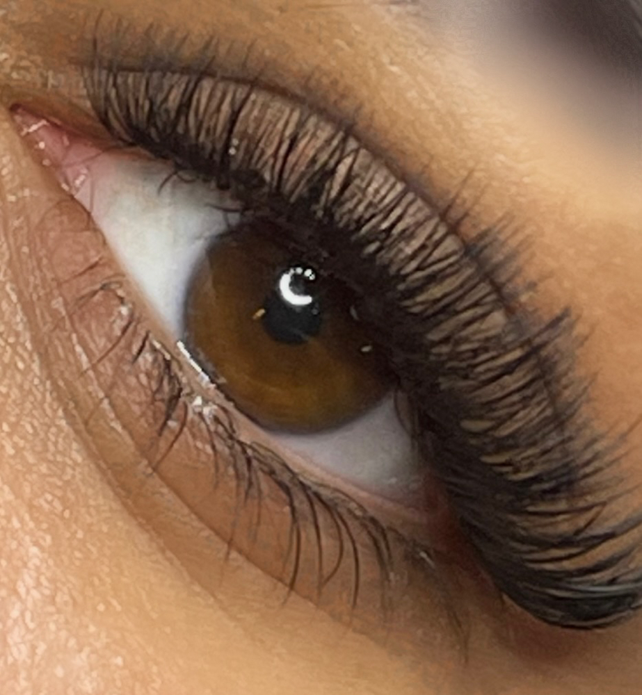 Hybrid (Light Volume) at Pent’s House of Beauty in Baldwin, NY
