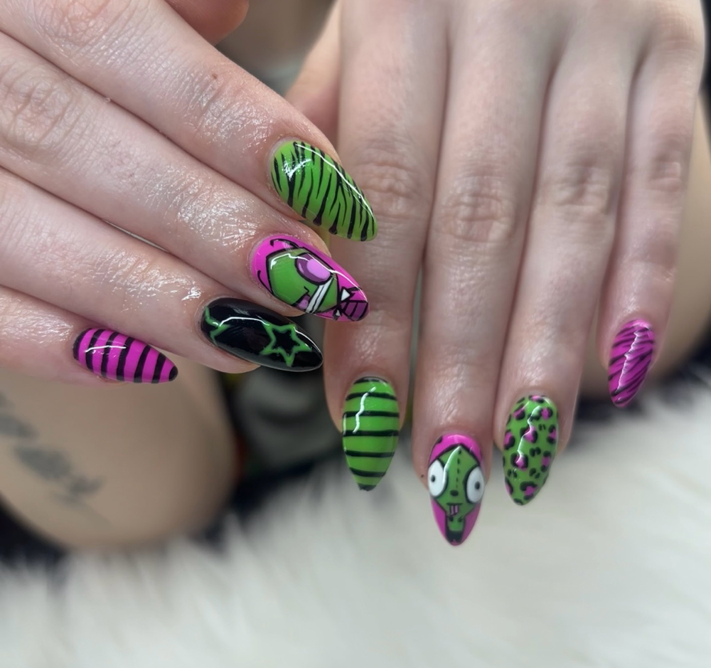 XS-M Acryilc Fill at Yorleni.NailedIt LLC in Parma, OH