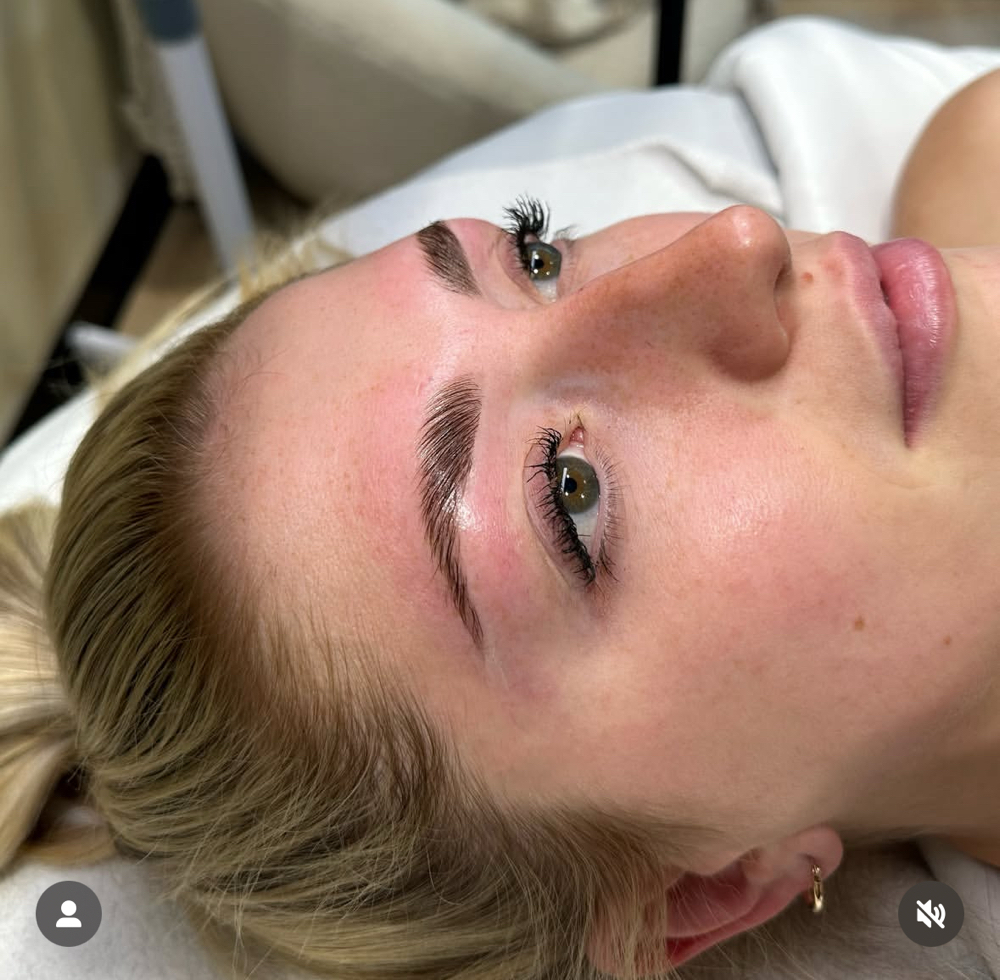Brow Sculpt w/ Tint at Zaazaa Studioo in Sparks, NV