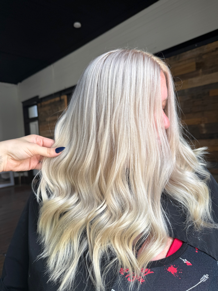 Bleach Retouch at Thrash Hair in Mineola, TX