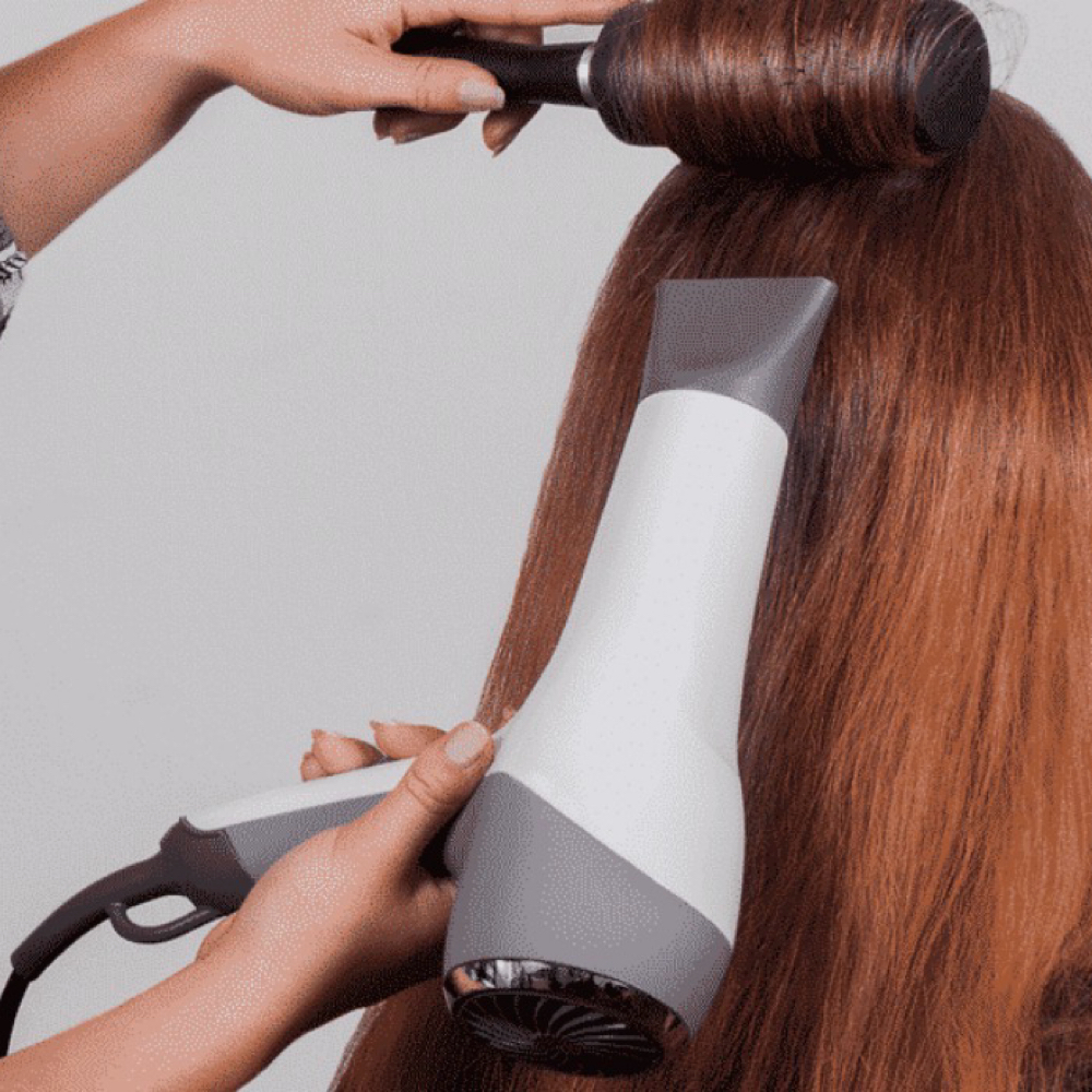 Blow Out at Moss and Mane-HARRIMAN Location in Harriman, TN