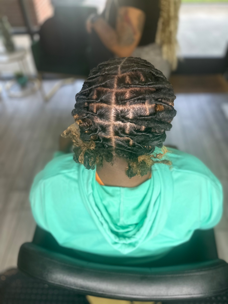 Loc Coil And Style (Shoulder)