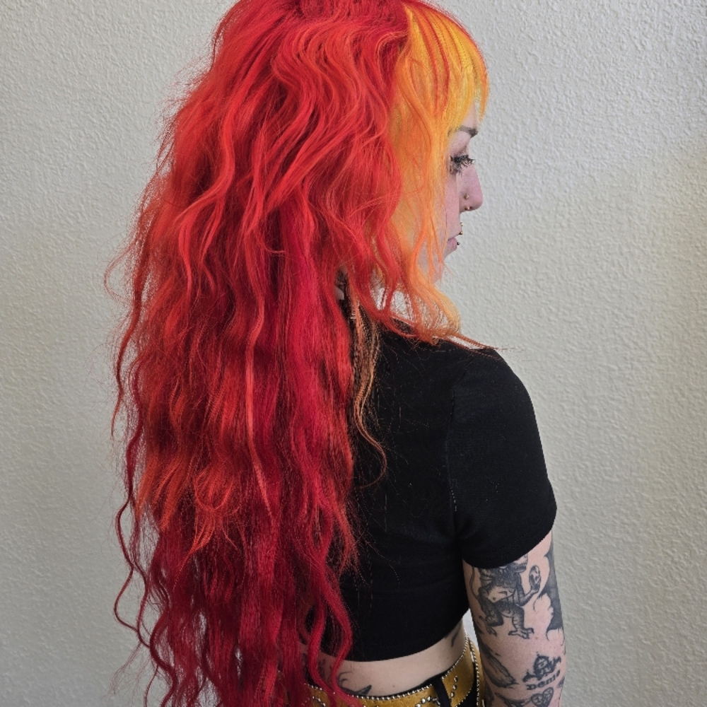 Vivid Color at Knotted.tora in Dallas, TX