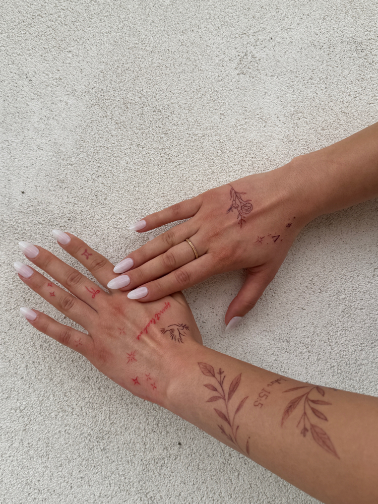 HAND TATTOOS