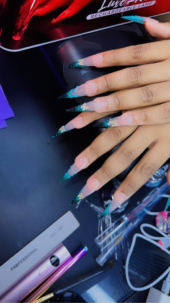 Press On Set Application at Yazzy Nails in Fayetteville, NC