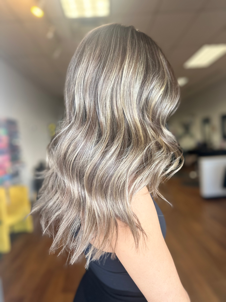 Wash & Style