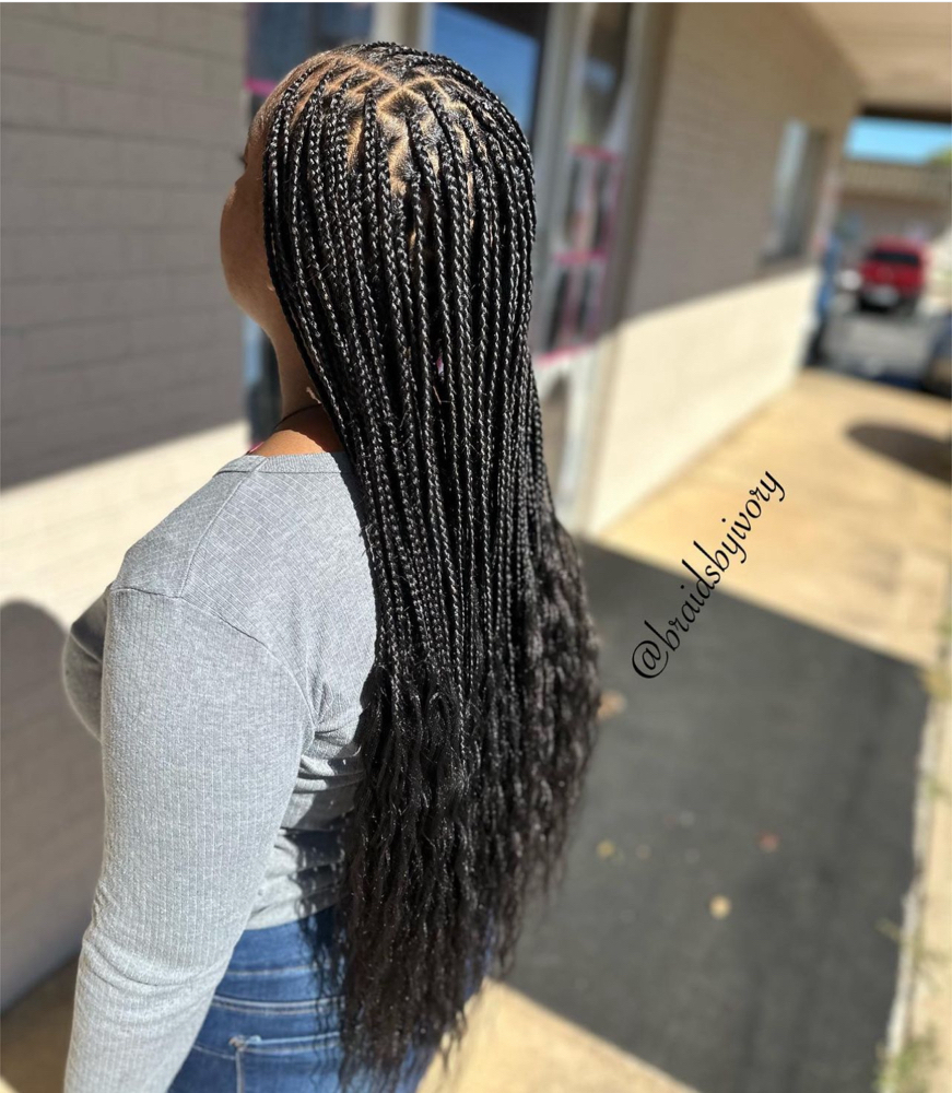 Medium knotless goddess box braids