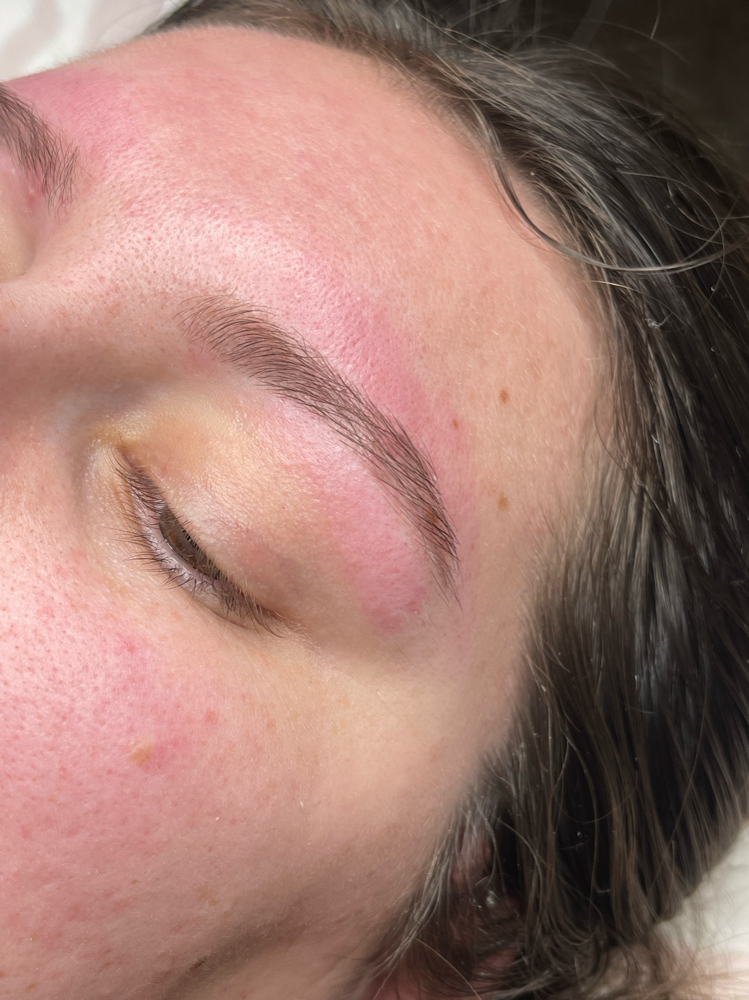 𝐵𝓇𝑜𝓌 𝒲𝒶𝓍