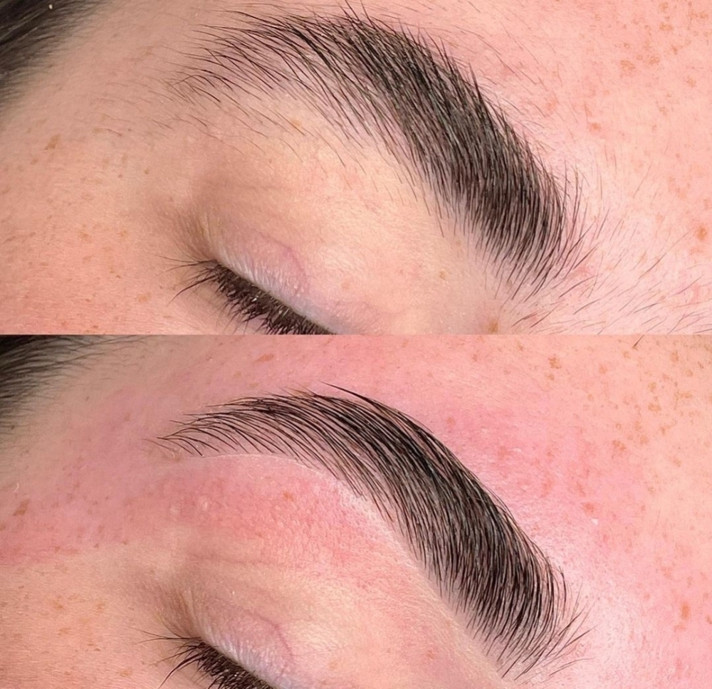 Brow Lift + Wax