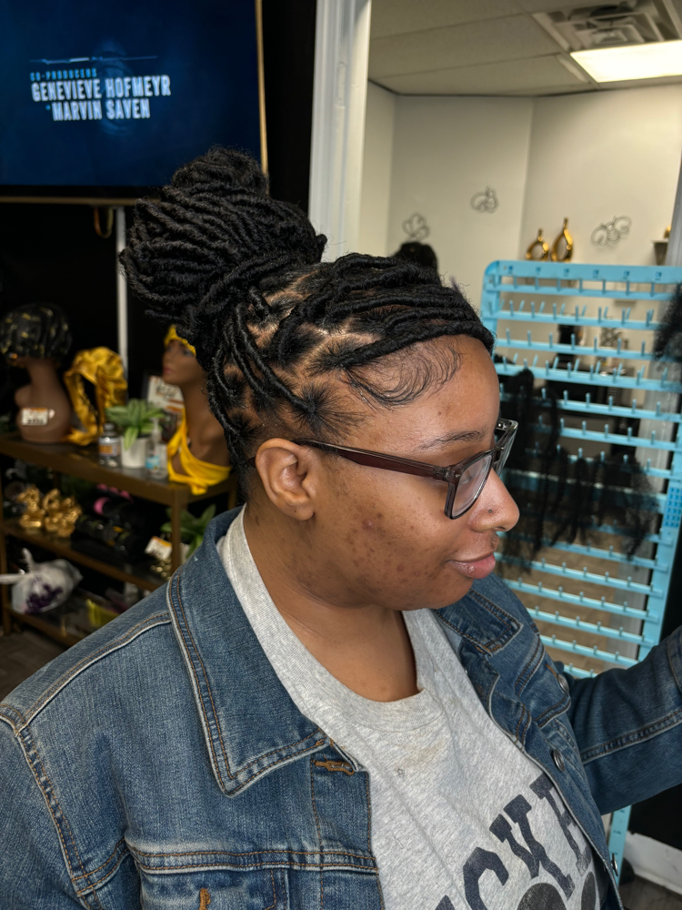 24”-36 Soft Locs (hairNotIncluded)