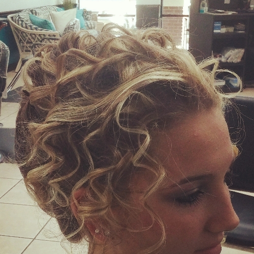 Formal Design / Updo's