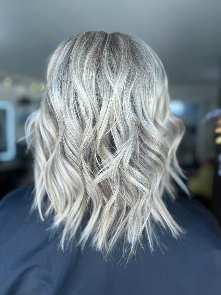 Full Highlight-haircut at Hair By Lacie in Marrero, LA