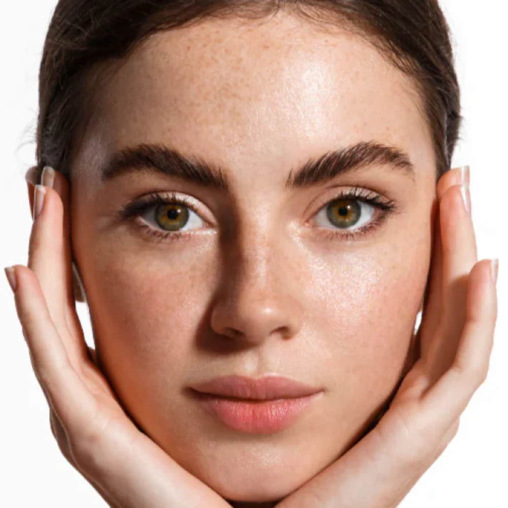 Full Face Wax at The Pretty Bar in Belton, TX