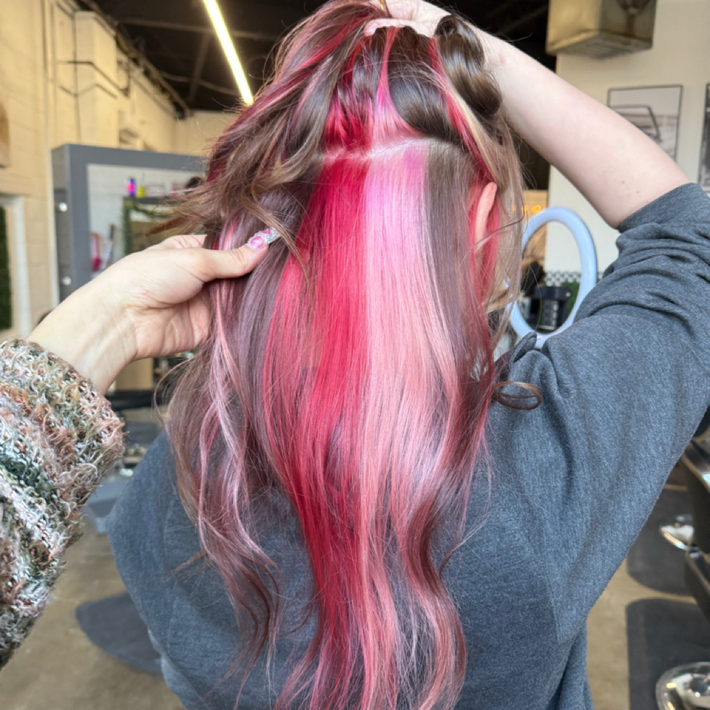 Peakaboo Vivid (Vanessa B) at TheBlendedCollective in Greenwood, IN