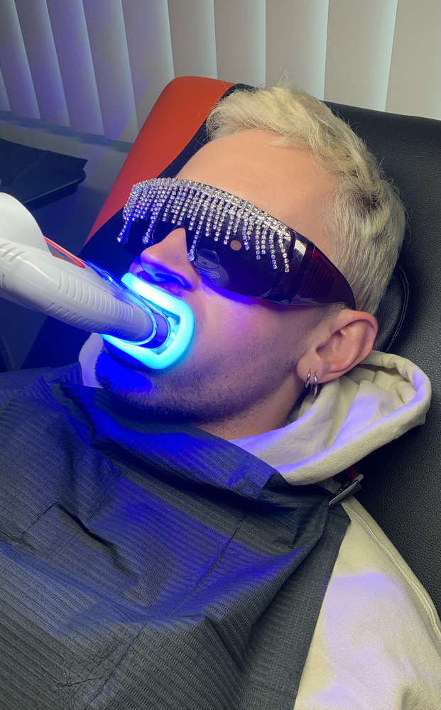 30 Minute Express Teeth Whitening