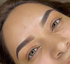 Ombre Brows Touch-up