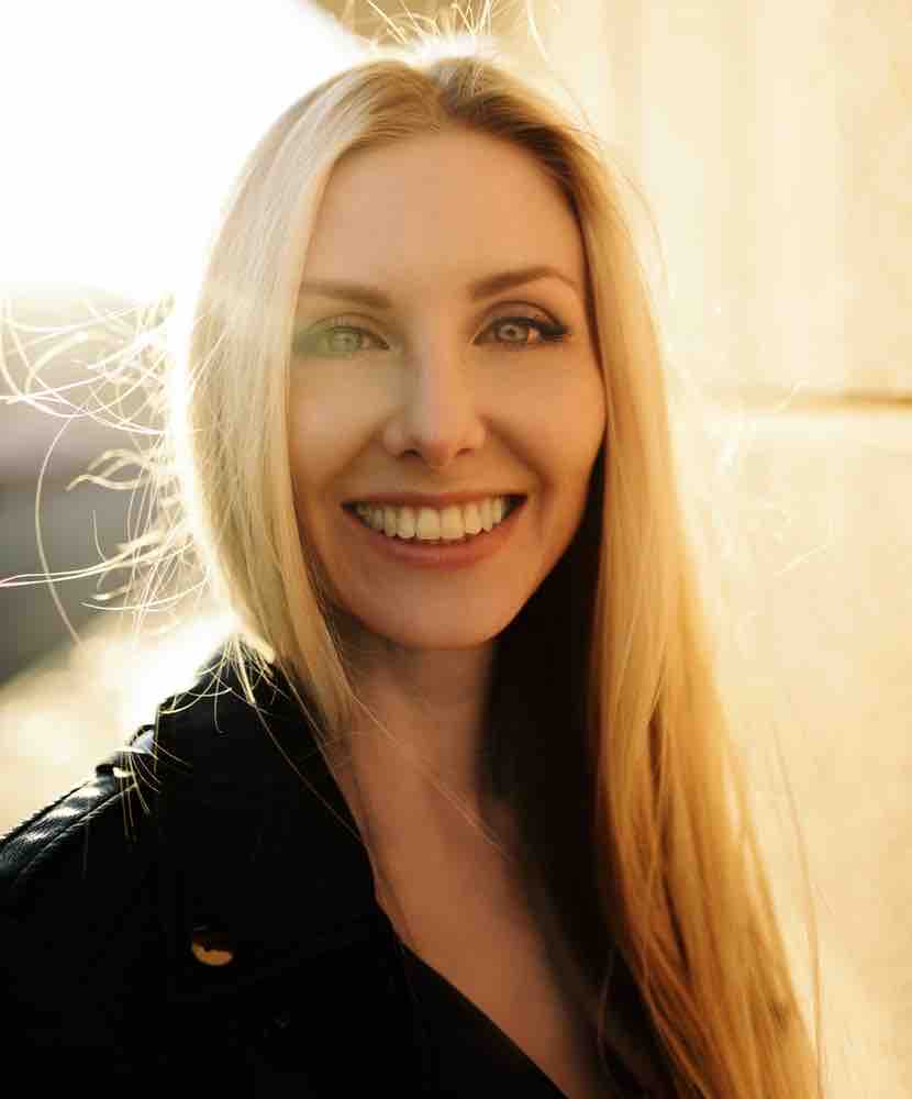 Smoothing and Anti-Aging Facial