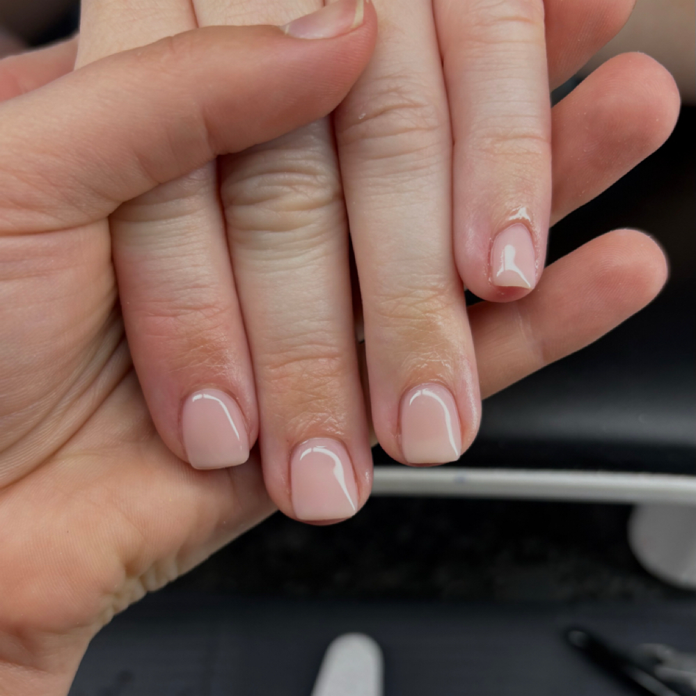 Builder Gel Solid Color at Anna’s Final Touch in Duncansville, PA