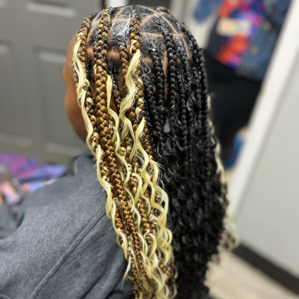 Medium Boho Knotless at Stylesz_ByCentae in Temple Hills, MD