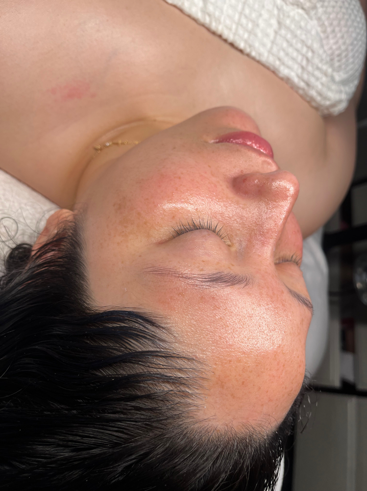 Hydrating Facial