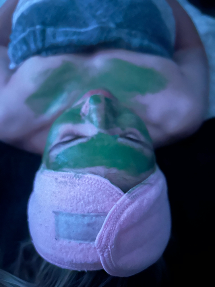 Basic facial