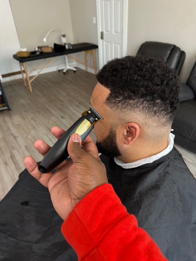 Beard Trimming Or Face Clean Up