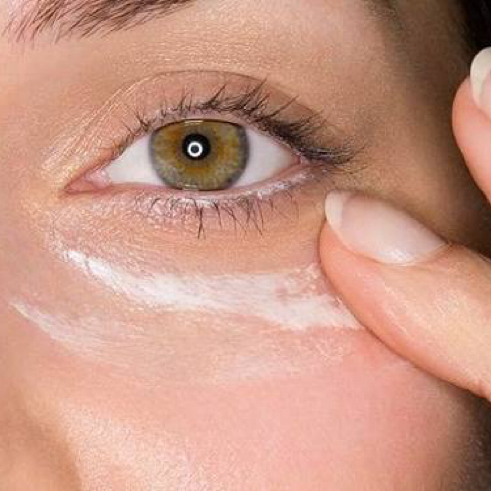 Anti Aging Eye Treatment at Savvy Girl Facials in Greensboro, NC