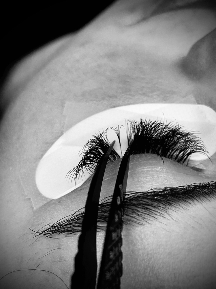 Volume Fill 🖤 UV LED Lash