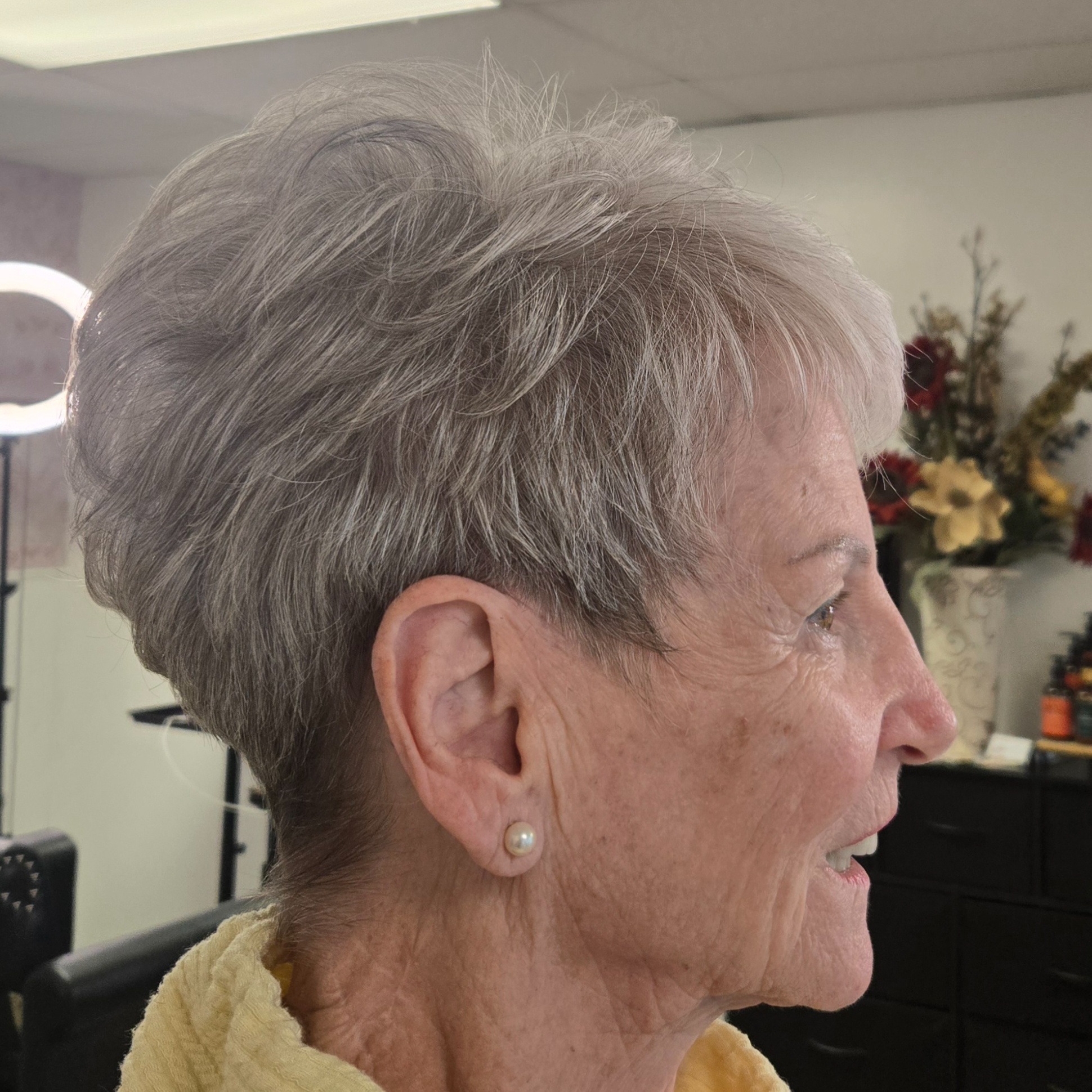Leaf & FLOWER VOLUME TREATMENT at Exhale Design by Dauna in Pottstown, PA
