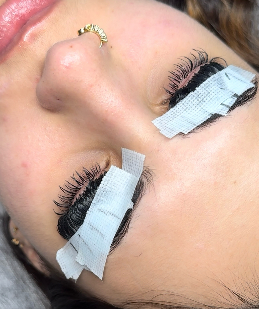 Bottom Eyelash Extensions