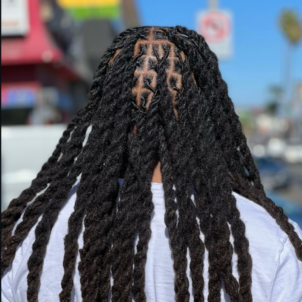 Loc Maintenance (Full Head) at Icey Locs in Inglewood, CA