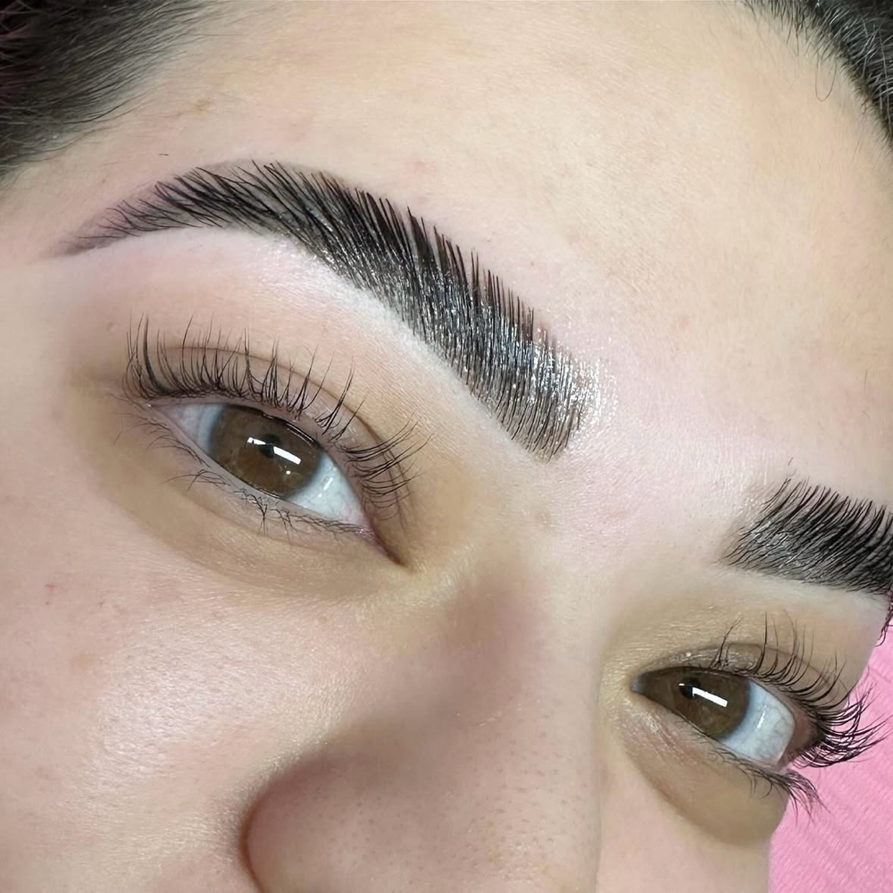 Lash lift and tint