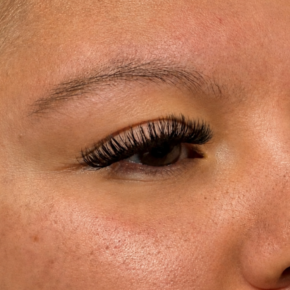 Hybrid Full Set at Lash Sugar Co in Bemidji, MN