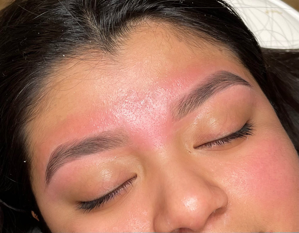 Brow Waxing & Shaping
