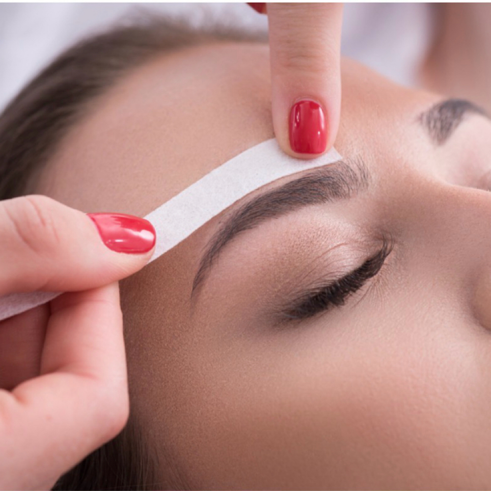 Brow Or Lash Tint at Seamless Hair Design in Lexington, KY