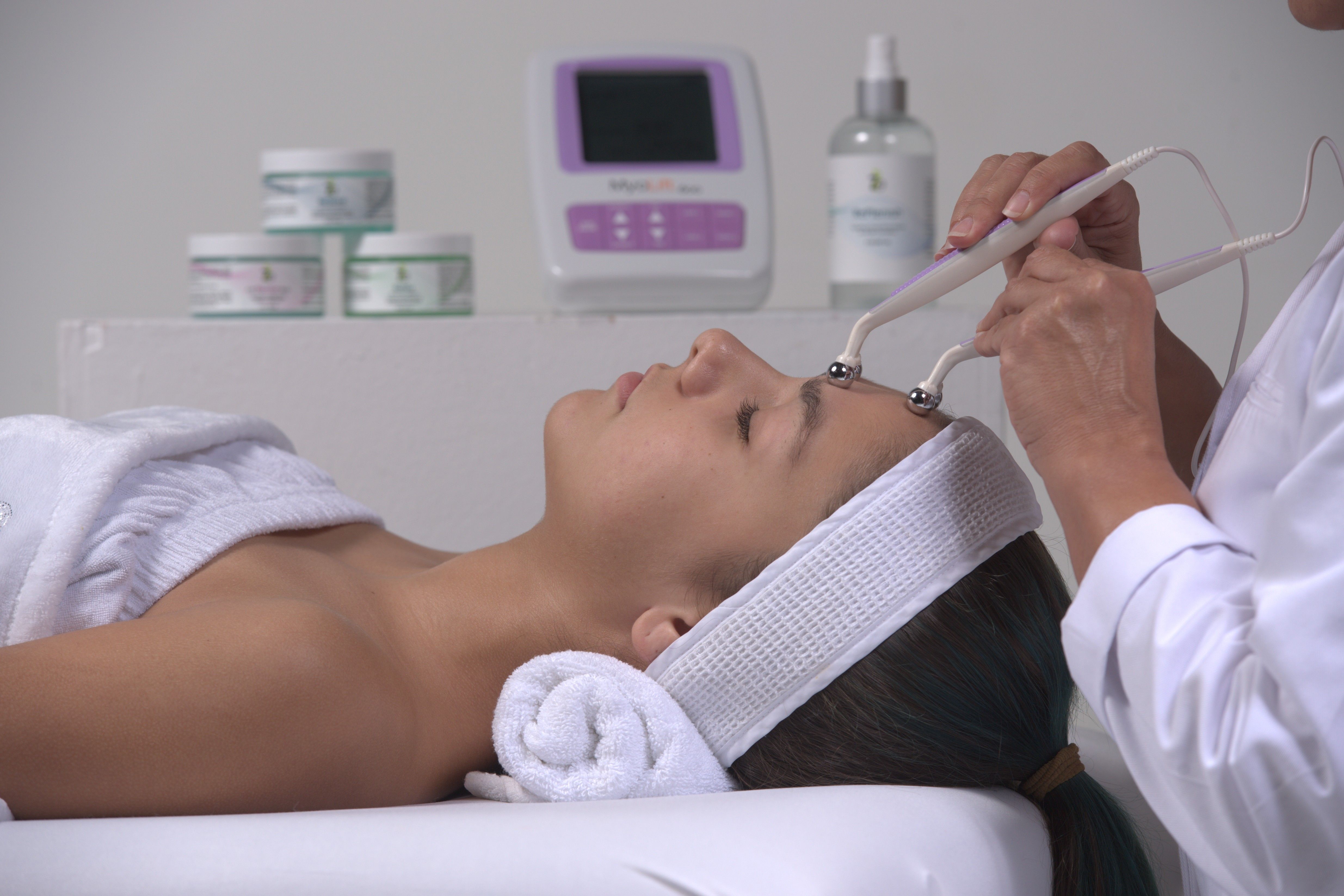 Microcurrent Facial Treatment