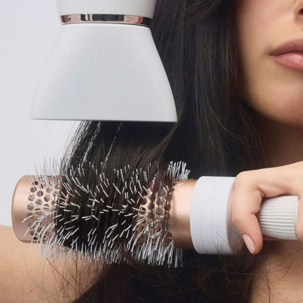 Signature Blowout at Alluring Beauty by Jewels in Plantation, FL