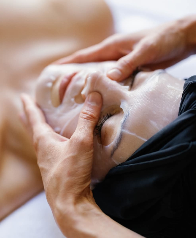 Collagen Mask Treatment