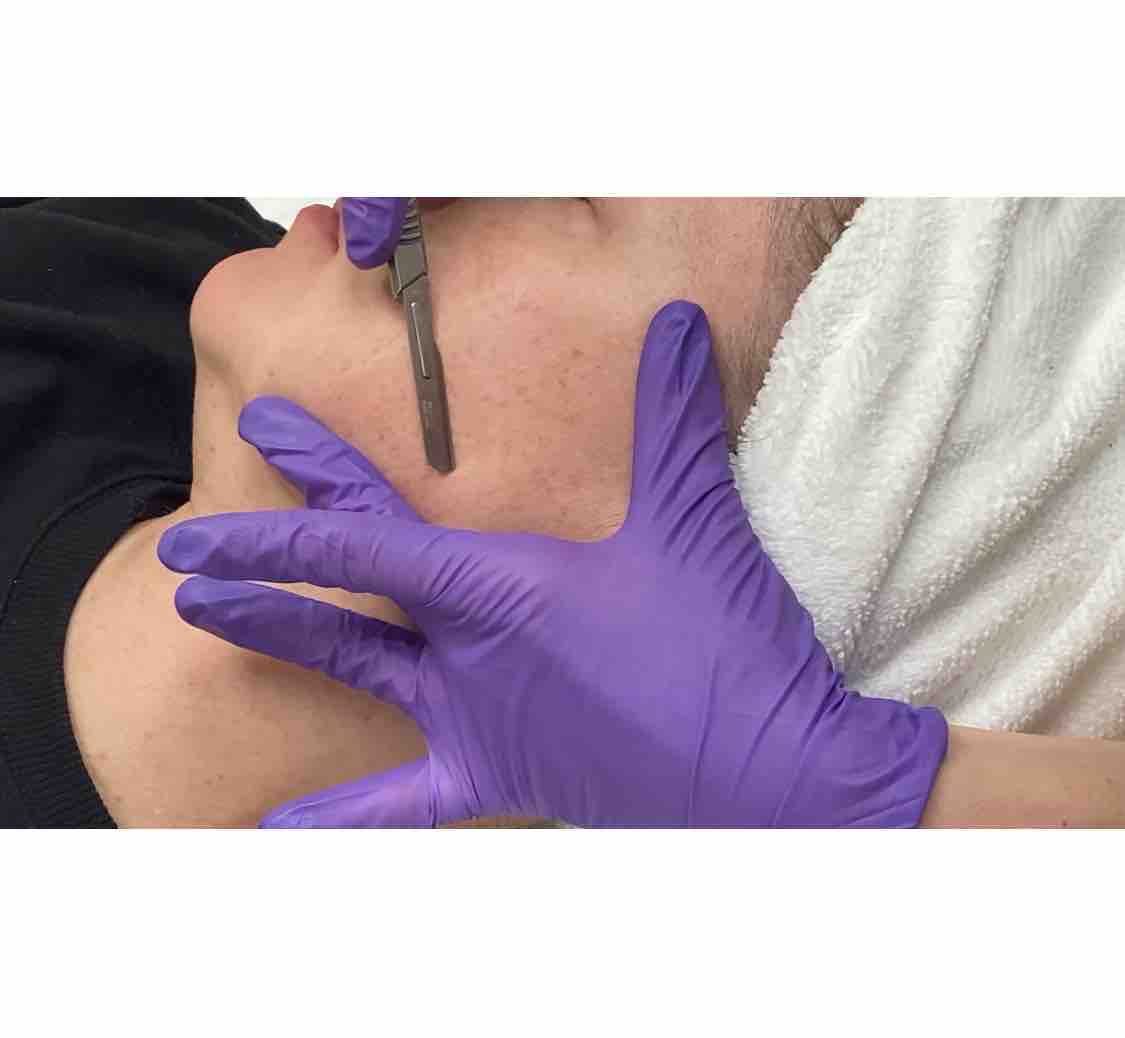 60 Minute Dermaplaning Facial