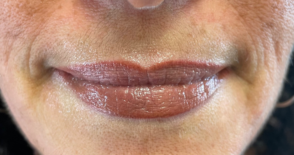 Lip Blushing