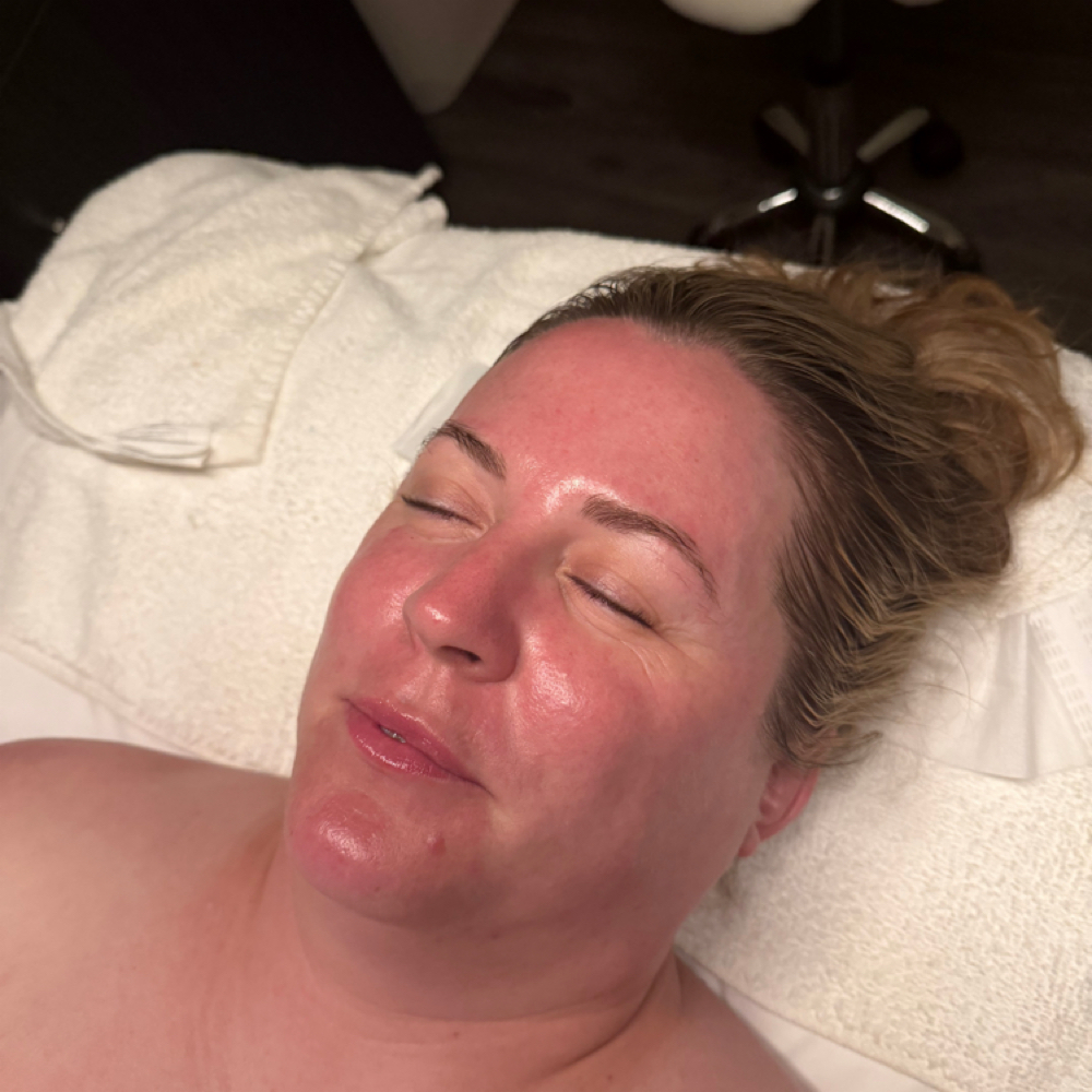 Gentle Glow at Glow By Emma in Schererville, IN