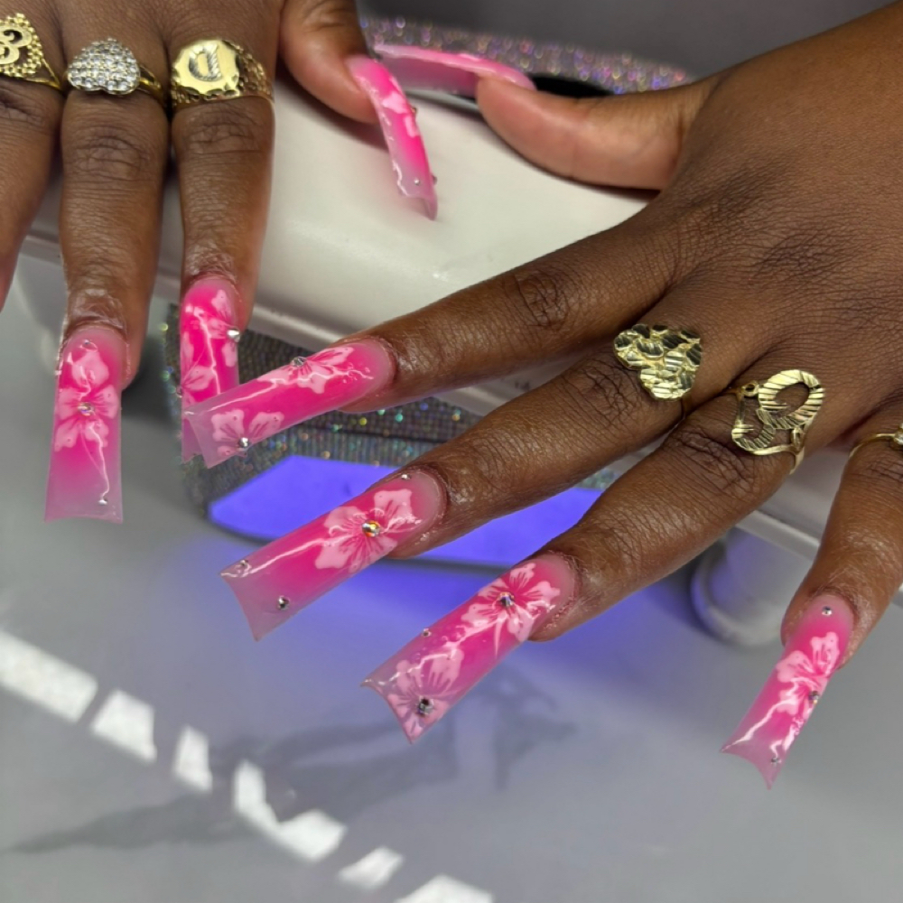 XXLong Nails 10-11 magnets at jczminsnails in Los Angeles, CA