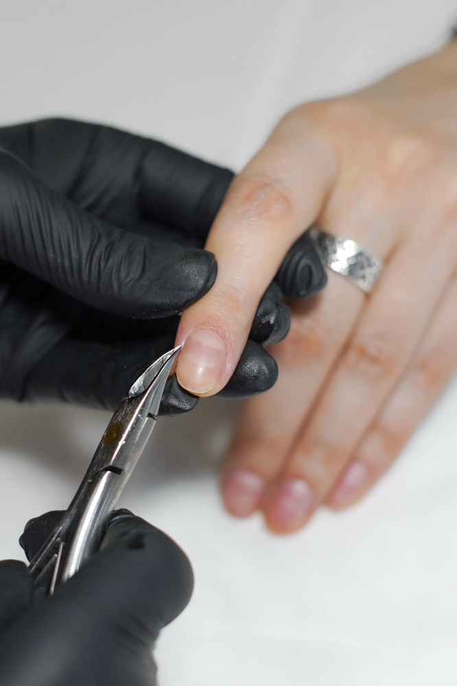 Regular Manicure