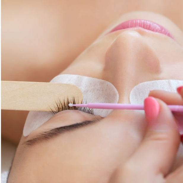 Lash Removal