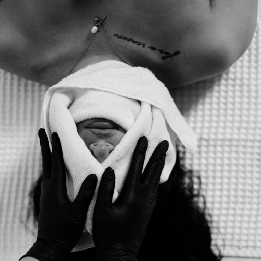 Express Facial at RaeLouise Esthetics Beverly in Beverly, OH