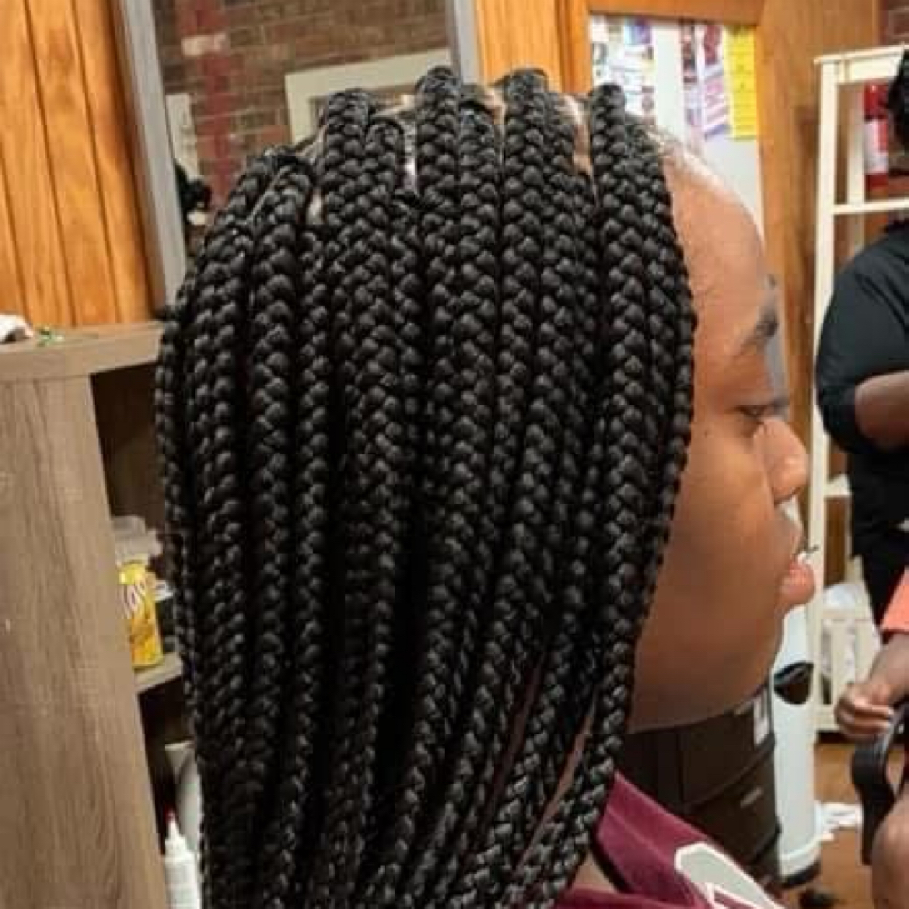 Medium Box Braids at LuxWithTy