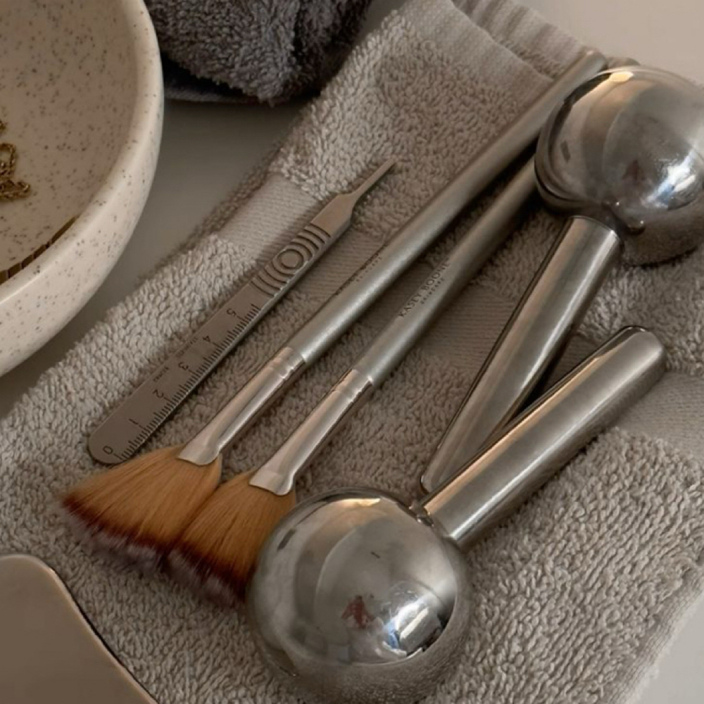 The Express Dermaplane Facial at Skinbarre by Cheyanne in Columbus, OH